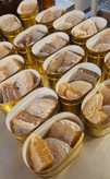 عسل موم دار گون رونا